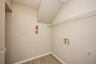 3901 Woodchase Dr, Houston, TX 77042 - Photo 18