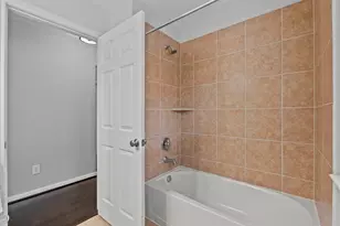 4813 Ladona Ct, League City, TX 77573 - Photo 16
