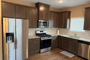 7118 Elgin St, Pearland, TX 77584 - Photo 2