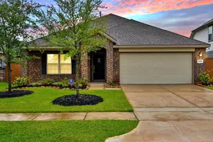 8426 Manta Ray Dr, Cypress, TX 77433 - Photo 2