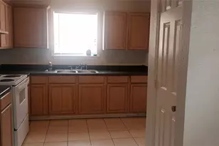 2908 Wipprecht St, Houston, TX 77026 - Photo 2