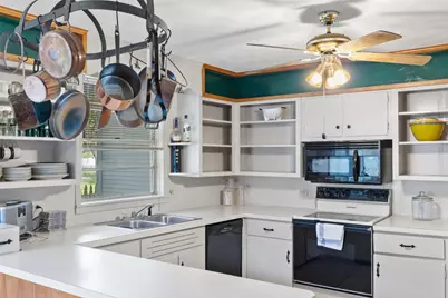 5625 Hwy 159, La Grange, TX 78945 - Photo 10