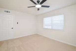 2119 Mustang Springs Dr, Missouri City, TX 77459 - Photo 18