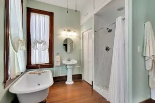 2608 Ursuline St, Galveston, TX 77550 - Photo 26
