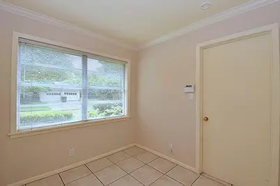 5103 Briarbend Drive, Houston, TX 77035 - Photo 10