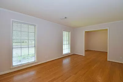 5103 Briarbend Drive, Houston, TX 77035 - Photo 2