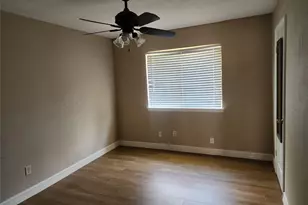 9411 Jan Glen Ln, Spring, TX 77379 - Photo 8