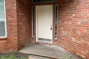 827 Chase View Dr, Bacliff, TX 77518 - Photo 4