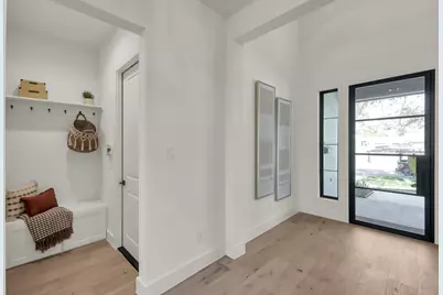 9537 Kerrwood Lane, Houston, TX 77080 - Photo 6