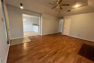 11500 Meadow Ln, Houston, TX 77477 - Photo 8