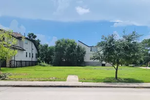 3831 Linkwood Dr, Houston, TX 77025 - Photo 1