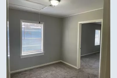 905 N Arcola Street, Angleton, TX 77515 - Photo 8