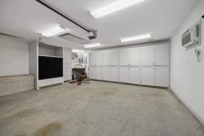 13015 Tosca Lane, Houston, TX 77079 - Photo 32