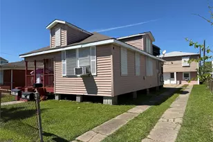 4810 Avenue K, Galveston, TX 77551 - Photo 1