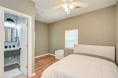2712 Link Road, Houston, TX 77009 - Photo 28