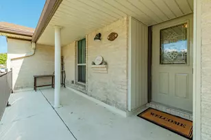616 Bel Rd, Kemah, TX 77565 - Photo 2