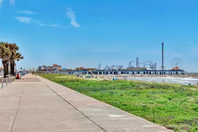 18515 Shaman Drive, Galveston, TX 77554 - Photo 46