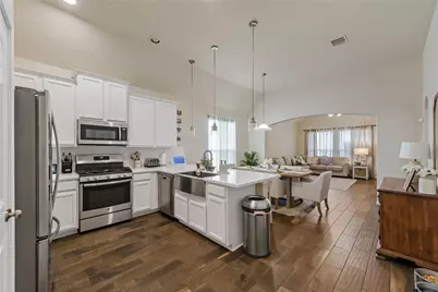 2726 Painted Sunrise Trail, Houston, TX 77045 - Photo 4