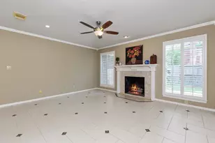 3902 Misty Morn Ln, Sugar Land, TX 77479 - Photo 8