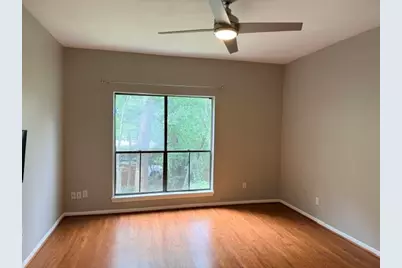 11711 Memorial Drive #292, Houston, TX 77024 - Photo 10