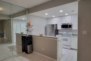 11711 Memorial Dr, Houston, TX 77024 - Photo 14