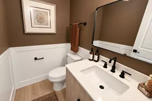 511 Hillwood Hts Dr, Houston, TX 77091 - Photo 10