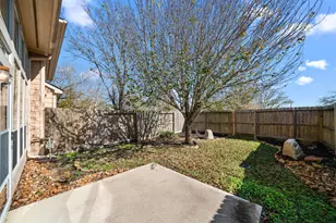 1742 Pepper Hill Ln, Sugar Land, TX 77479 - Photo 18