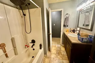 1219 S 13th St, Nederland, TX 77627 - Photo 8