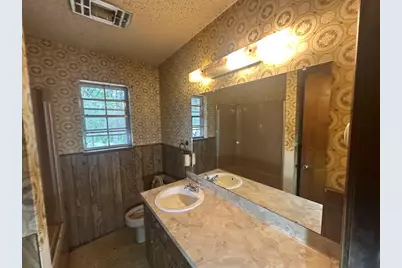 447 Plum Creek Road, Longview, TX 75605 - Photo 10