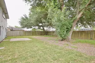 16518 Quail Briar Dr, Houston, TX 77489 - Photo 36