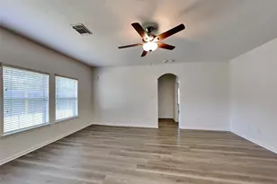 3043 Crestbrook Bend Ln, Katy, TX 77449 - Photo 6