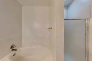 3043 Crestbrook Bend Ln, Katy, TX 77449 - Photo 10