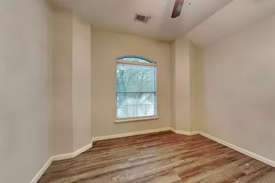 10931 S Falls Terrace, Houston, TX 77095 - Photo 18