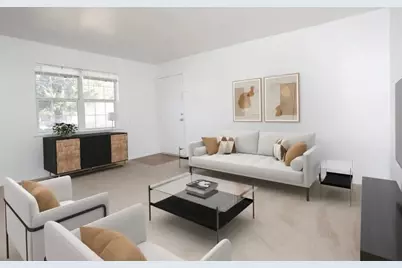 6110 Cricklewood Dr, Other, VA 23234 - Photo 4