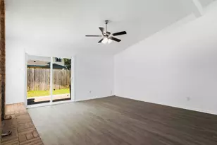 6922 Skyline Park Dr, Katy, TX 77449 - Photo 8