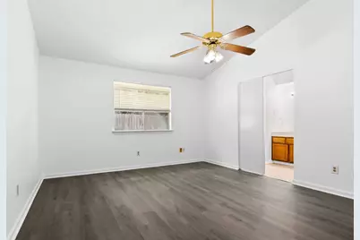 6922 Skyline Park Drive, Katy, TX 77449 - Photo 16