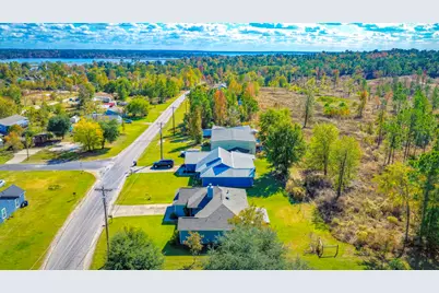 1060 Yaupon Cove Drive, Onalaska, TX 77360 - Photo 32