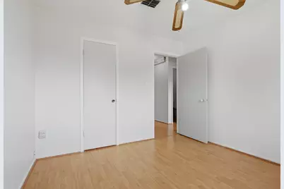 12449 Sharpview Drive #2449, Houston, TX 77072 - Photo 18