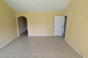 11403 Spring Grove Dr, Houston, TX 77099 - Photo 4