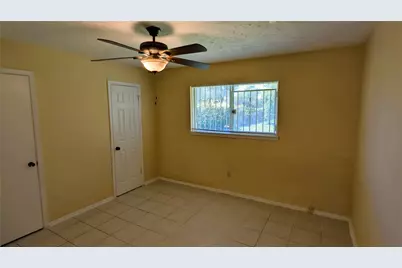 11403 Spring Grove Drive, Houston, TX 77099 - Photo 10