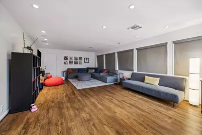 6230 Waltway Drive, Houston, TX 77008 - Photo 16