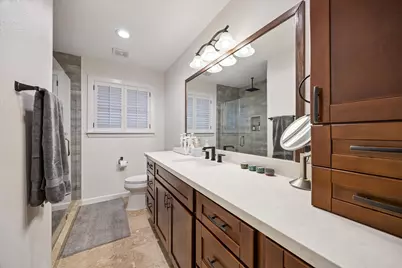 6230 Waltway Drive, Houston, TX 77008 - Photo 8
