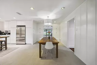 6230 Waltway Drive, Houston, TX 77008 - Photo 1