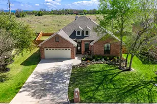 3534 Stonehenge Dr, Montgomery, TX 77356 - Photo 2