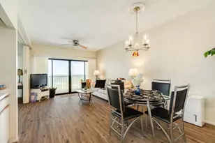 7700 Seawall Blvd, Galveston, TX 77551 - Photo 10