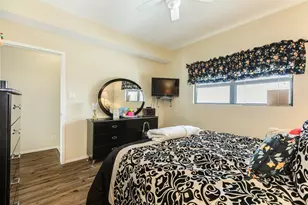 7700 Seawall Blvd, Galveston, TX 77551 - Photo 20