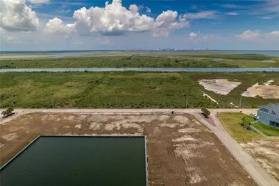 2 Hawkeye, Hitchcock, TX 77563 - Photo 10