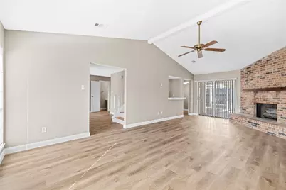 11350 Raven View Dr, Houston, TX 77067 - Photo 14