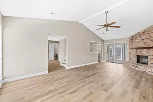 11350 Raven View Dr, Houston, TX 77067 - Photo 14