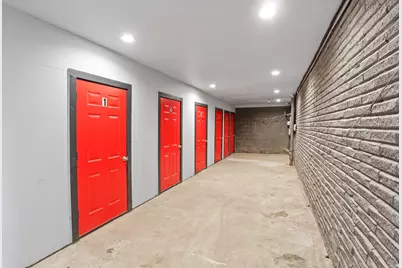 3602 Garrott Street Street #8, Houston, TX 77006 - Photo 24